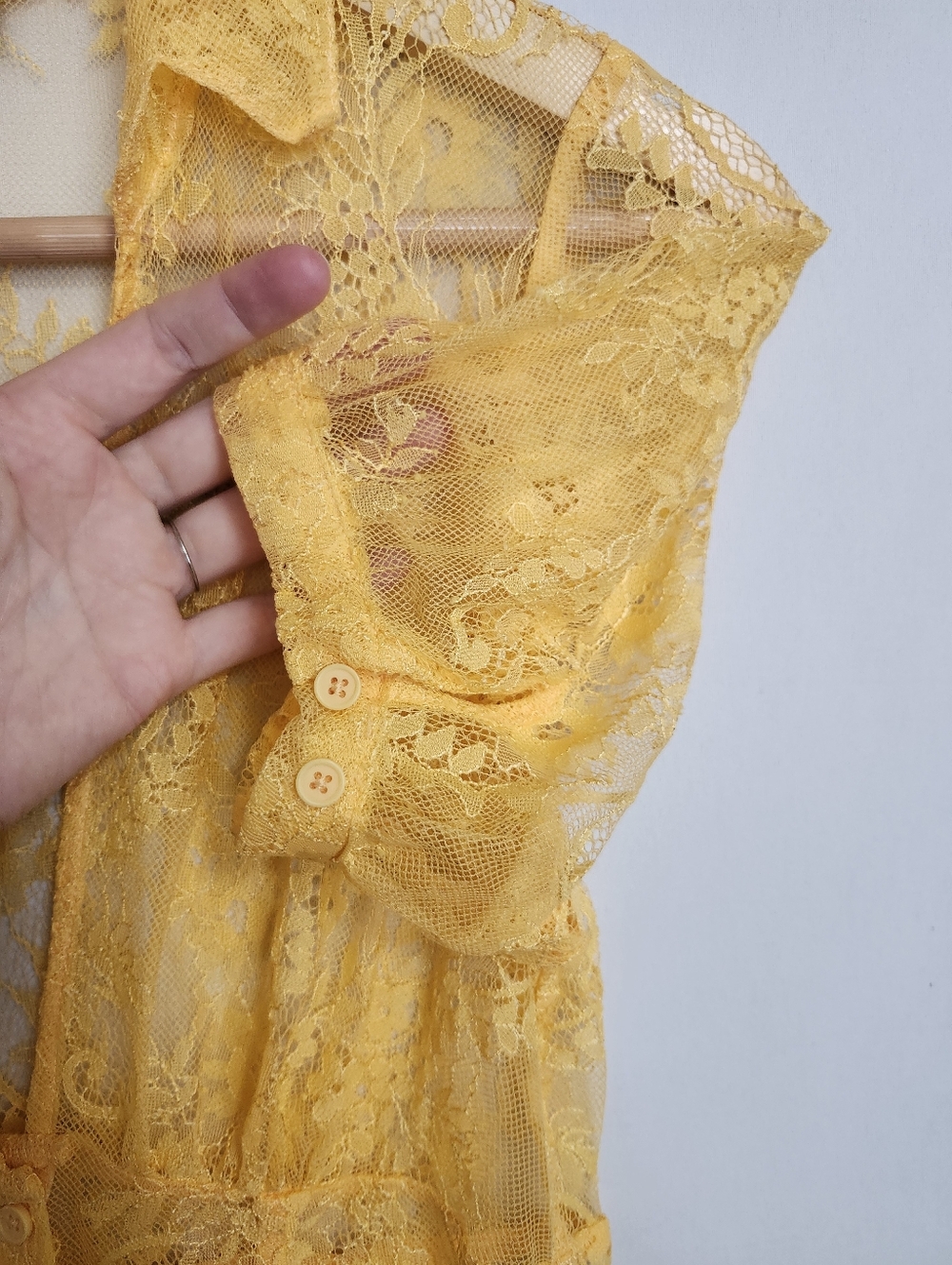 Urban Outfitters 'Connie' Sheer Lace Mini Dress Size M - Picture 6 of 9
